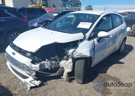 2014 Ford Fiesta S z USA, uszkodzony, nr VIN 3FADP4TJ1EM174775